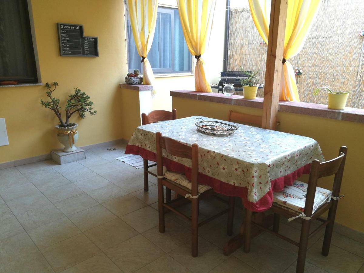 Villa Casa Debby Porto Torres Exterior foto